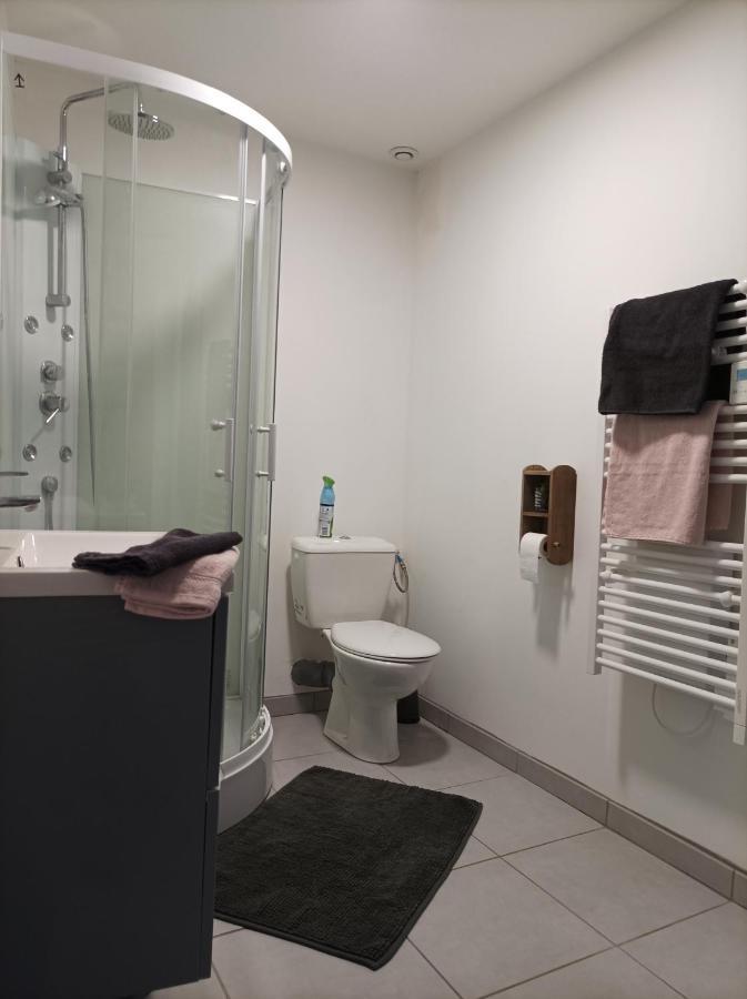 Petite Maison Agreable Pour 6 Voyageurs Bogny-sur-Meuse Exterior photo